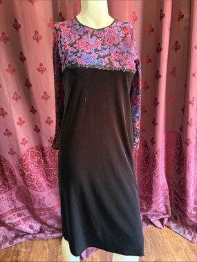 Vintage Nineties Liz Claiborne Whimsigoth Long Sleeve Velvet Dress Size X-Small